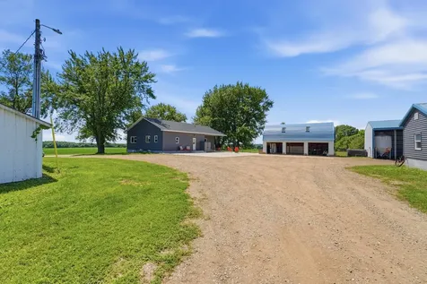 19548 County Road 21 Richmond MN 56368