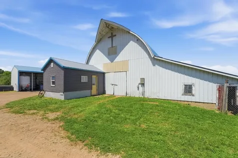 19548 County Road 21 Richmond MN 56368
