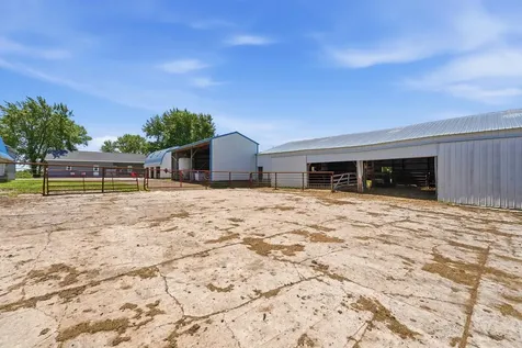 19548 County Road 21 Richmond MN 56368