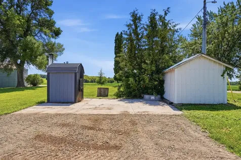 19548 County Road 21 Richmond MN 56368