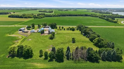 19548 County Road 21 Richmond MN 56368