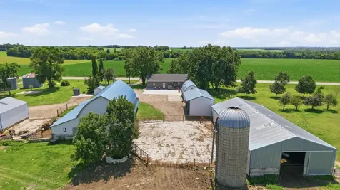 19548 County Road 21 Richmond MN 56368
