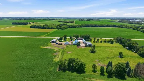 19548 County Road 21 Richmond MN 56368