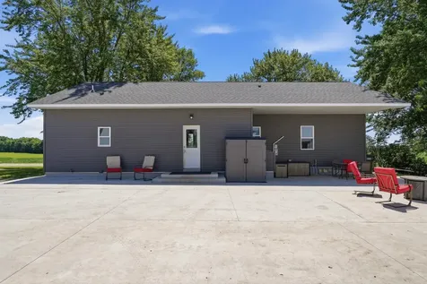 19548 County Road 21 Richmond MN 56368