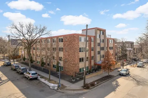 1901 Emerson Avenue S Minneapolis MN 55403