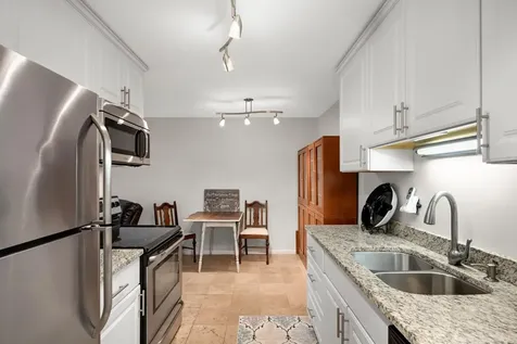 1901 Emerson Avenue S Minneapolis MN 55403