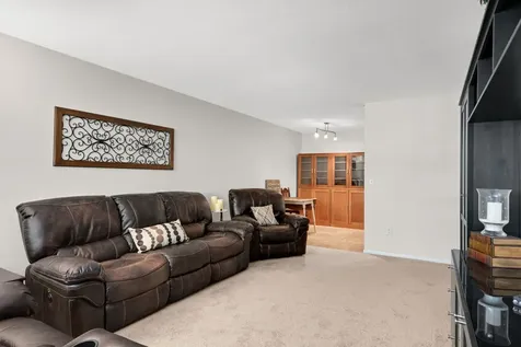 1901 Emerson Avenue S Minneapolis MN 55403