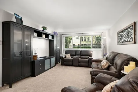 1901 Emerson Avenue S Minneapolis MN 55403