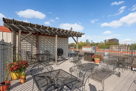1901 Emerson Avenue S Minneapolis MN 55403