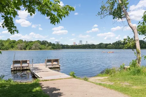 1901 Emerson Avenue S Minneapolis MN 55403