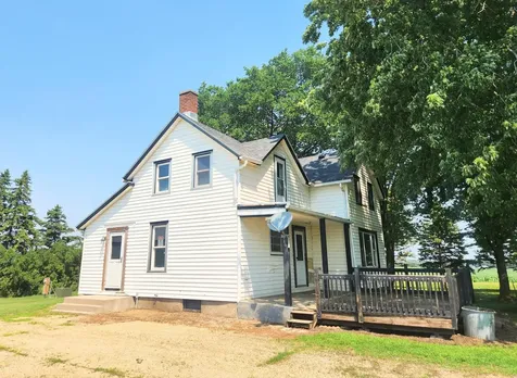21969 230th Avenue Sleepy Eye MN 56085