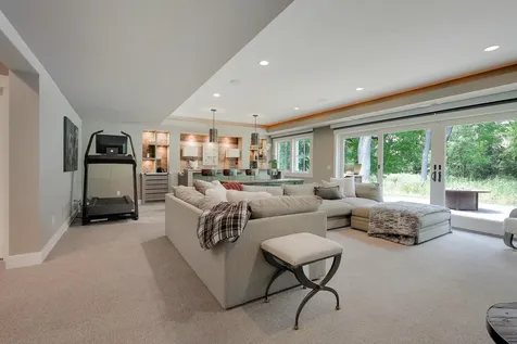 415 Carpenters Point Wayzata MN 55391