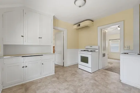921 27th Avenue SE Minneapolis MN 55414