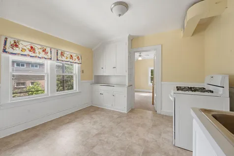 921 27th Avenue SE Minneapolis MN 55414