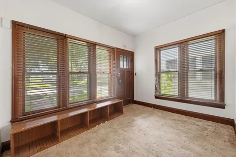 921 27th Avenue SE Minneapolis MN 55414