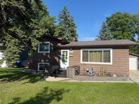 1153 Rossman Avenue Detroit Lakes MN 56501