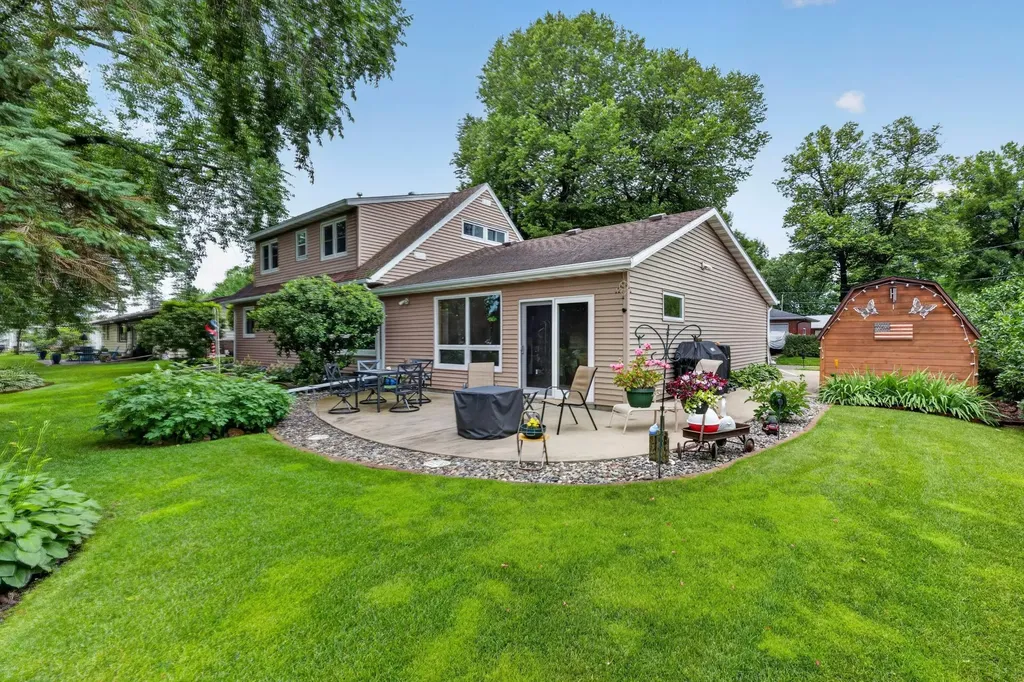 1112 Pine Tree Boulevard Little Falls MN 56345