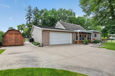 1112 Pine Tree Boulevard Little Falls MN 56345