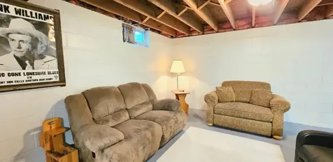 20 Highland Drive Morris MN 56267