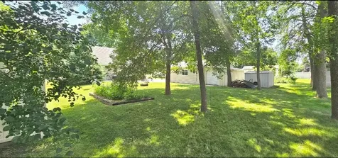 20 Highland Drive Morris MN 56267
