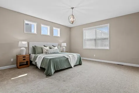 9189 Plymouth Road Woodbury MN 55129