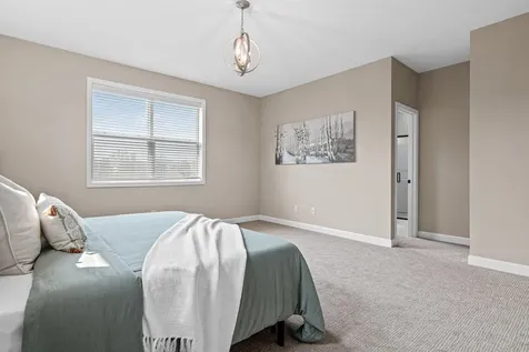 9189 Plymouth Road Woodbury MN 55129