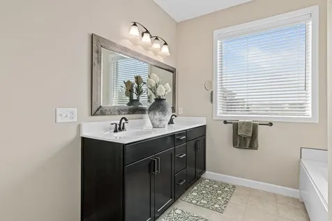9189 Plymouth Road Woodbury MN 55129