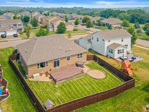 9189 Plymouth Road Woodbury MN 55129