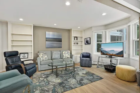 603 Lake Street Excelsior MN 55331
