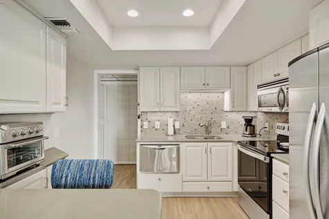 603 Lake Street Excelsior MN 55331