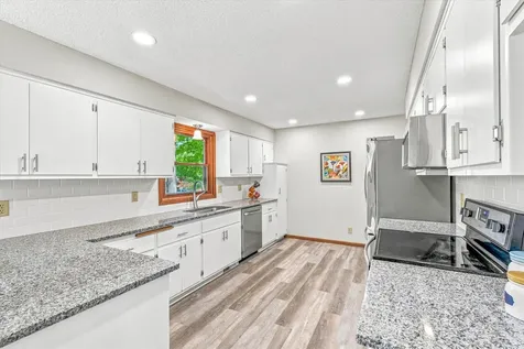 100 Shadywood Lane Delano MN 55328