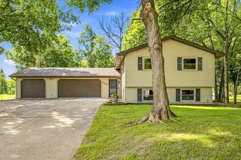 100 Shadywood Lane Delano MN 55328