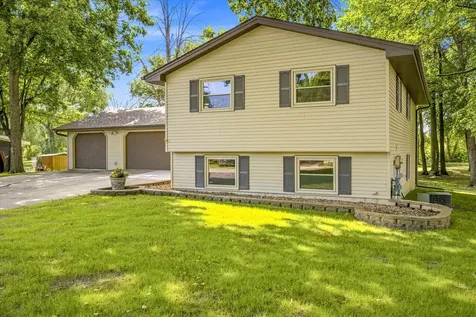100 Shadywood Lane Delano MN 55328