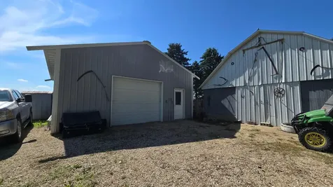 14977 690th Avenue Adams MN 55909