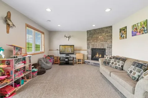 1302 Prairie Street NW Montgomery MN 56069