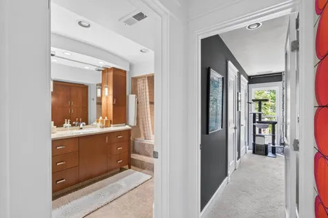 6421 Colony Way Edina MN 55435