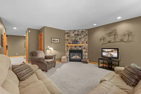 15031 Thrush Street NW Andover MN 55304