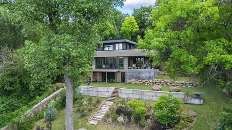 1020 Lake Street N Prescott WI 54021