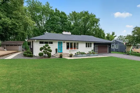 1516 Aquila Avenue N Golden Valley MN 55427