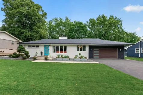 1516 Aquila Avenue N Golden Valley MN 55427