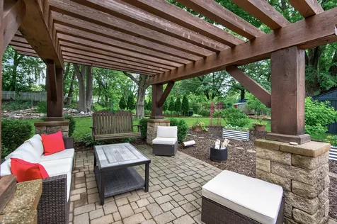 1516 Aquila Avenue N Golden Valley MN 55427