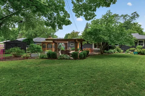 1516 Aquila Avenue N Golden Valley MN 55427