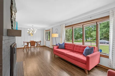 1516 Aquila Avenue N Golden Valley MN 55427