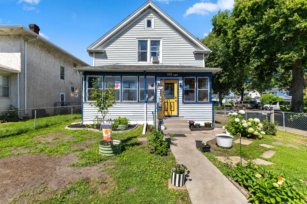 2231 N 3rd Street Minneapolis MN 55411