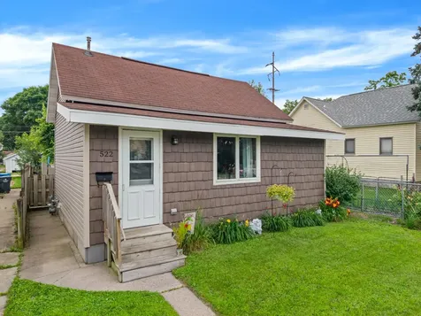 522 Sioux Street Winona MN 55987
