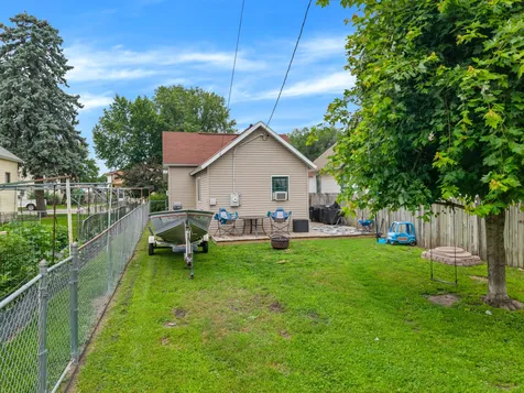 522 Sioux Street Winona MN 55987