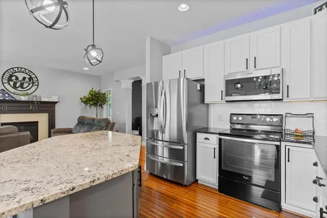 11282 68th Street NE Albertville MN 55301