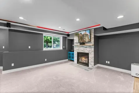 11282 68th Street NE Albertville MN 55301