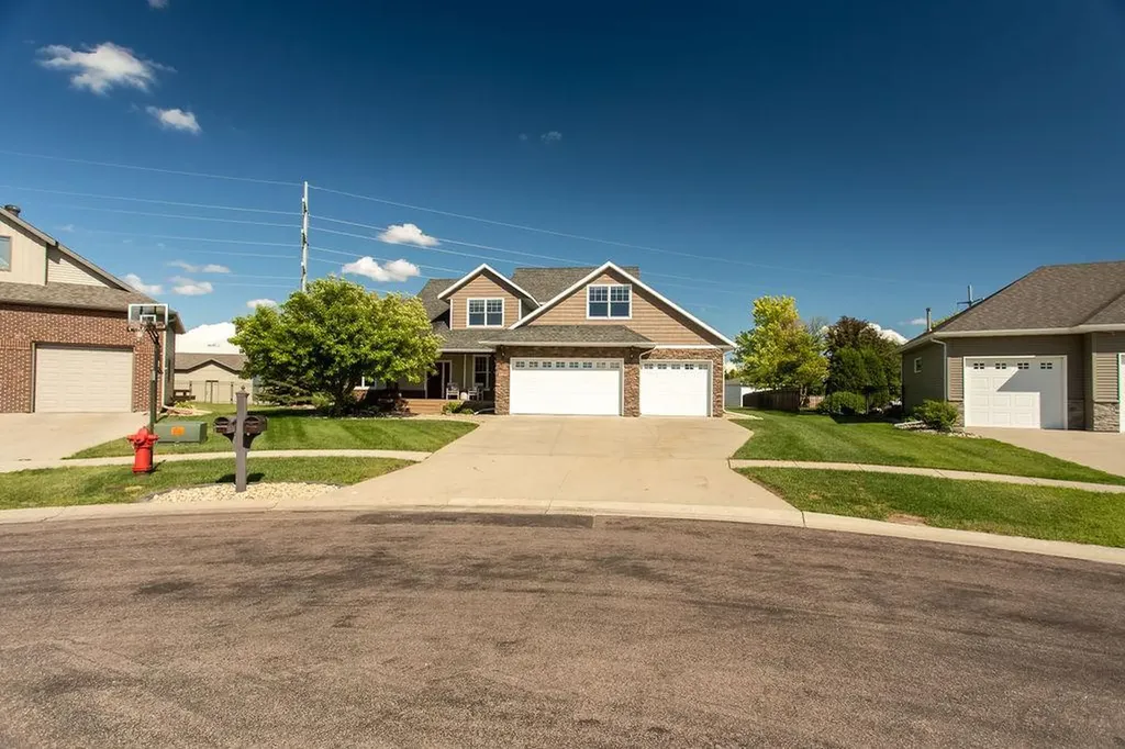 4180 58th Street S Fargo ND 58104