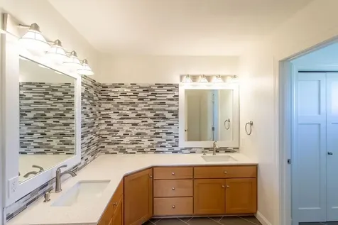 4180 58th Street S Fargo ND 58104